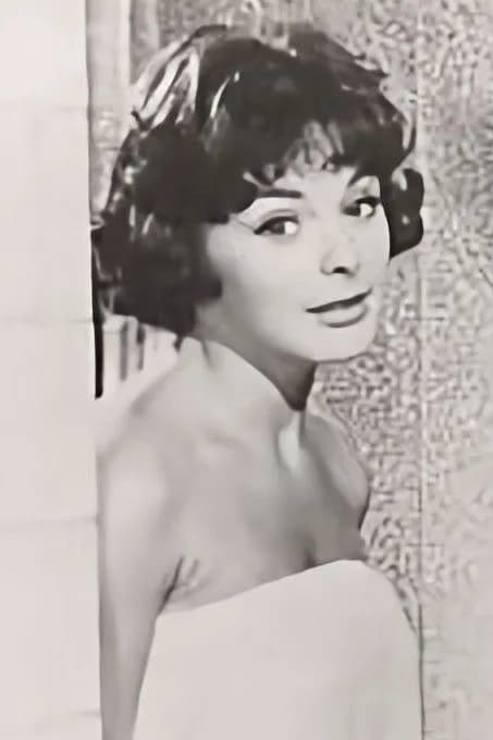 Lynette Bernay 사진