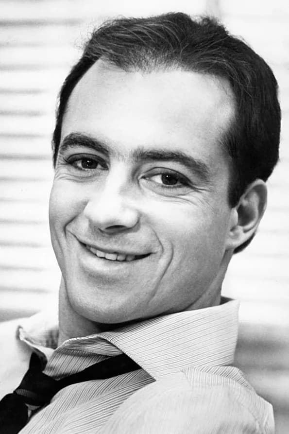 Ray Sharkey 사진