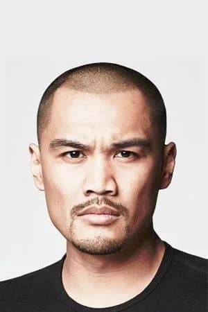 Foto de Alex Mallari Jr.