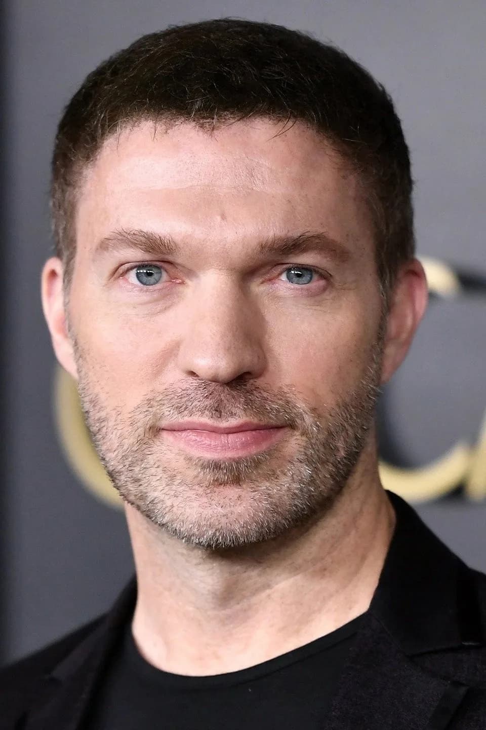 Travis Knight photo