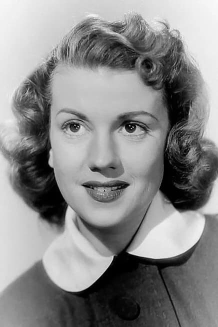 Aline Towne 사진