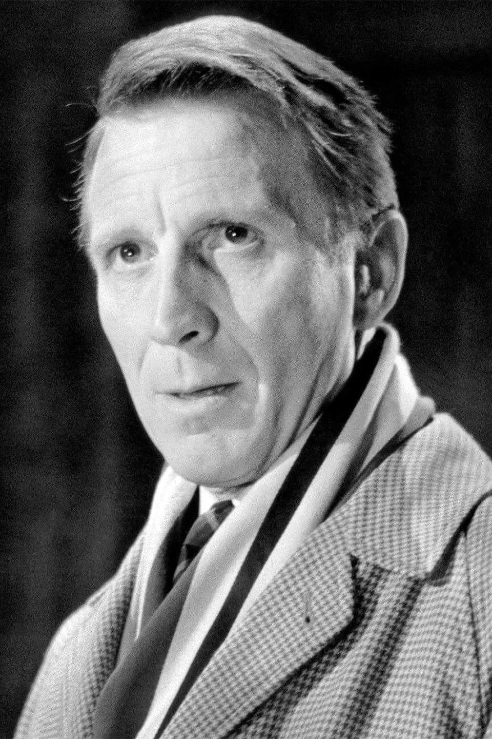 Alfred Burke 사진