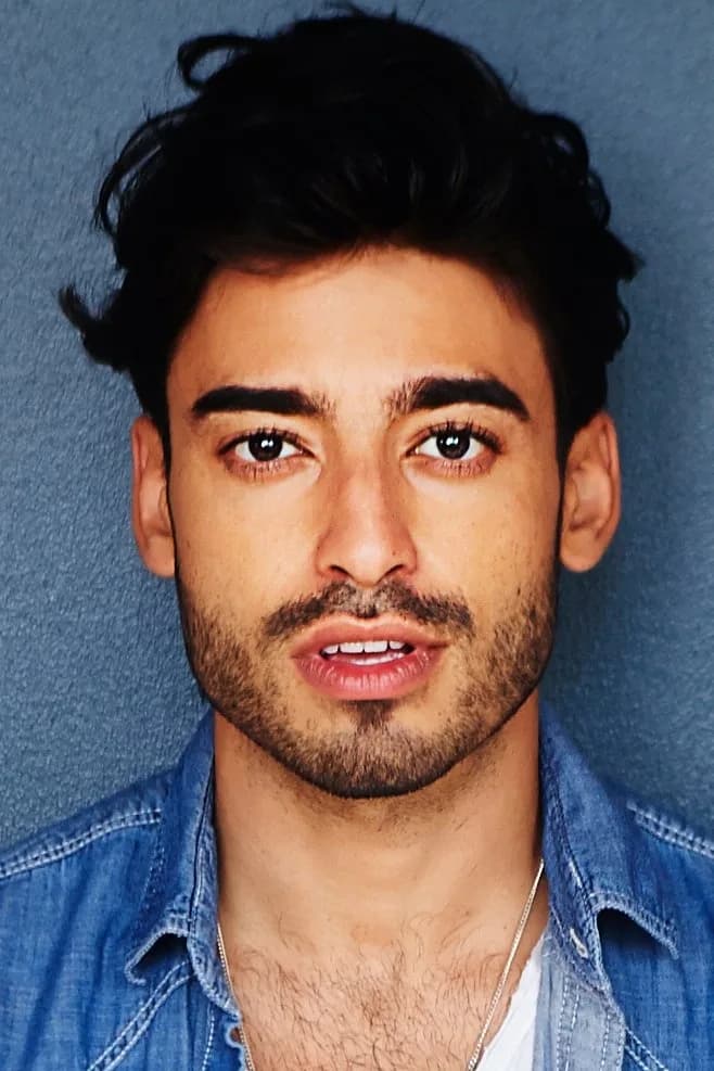 Jade Hassouné 사진