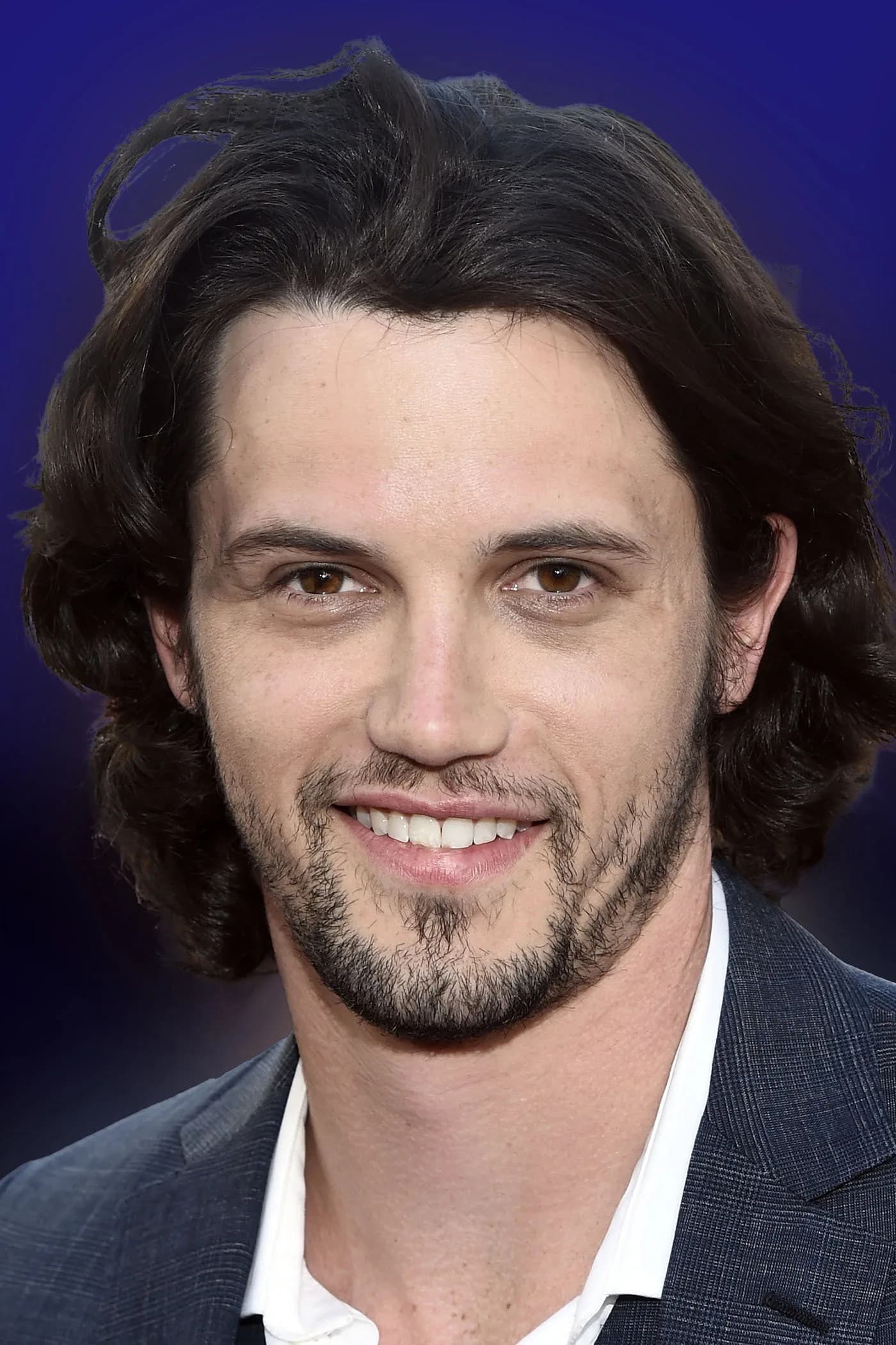 Nathan Parsons 사진