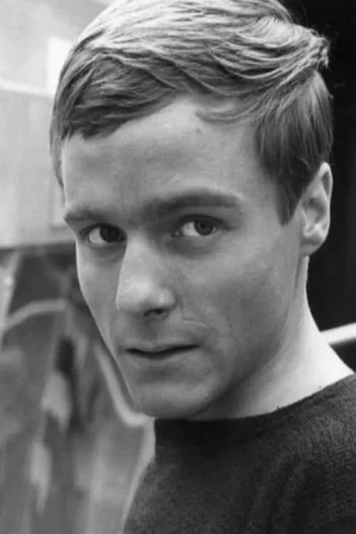 Michael Craze photo