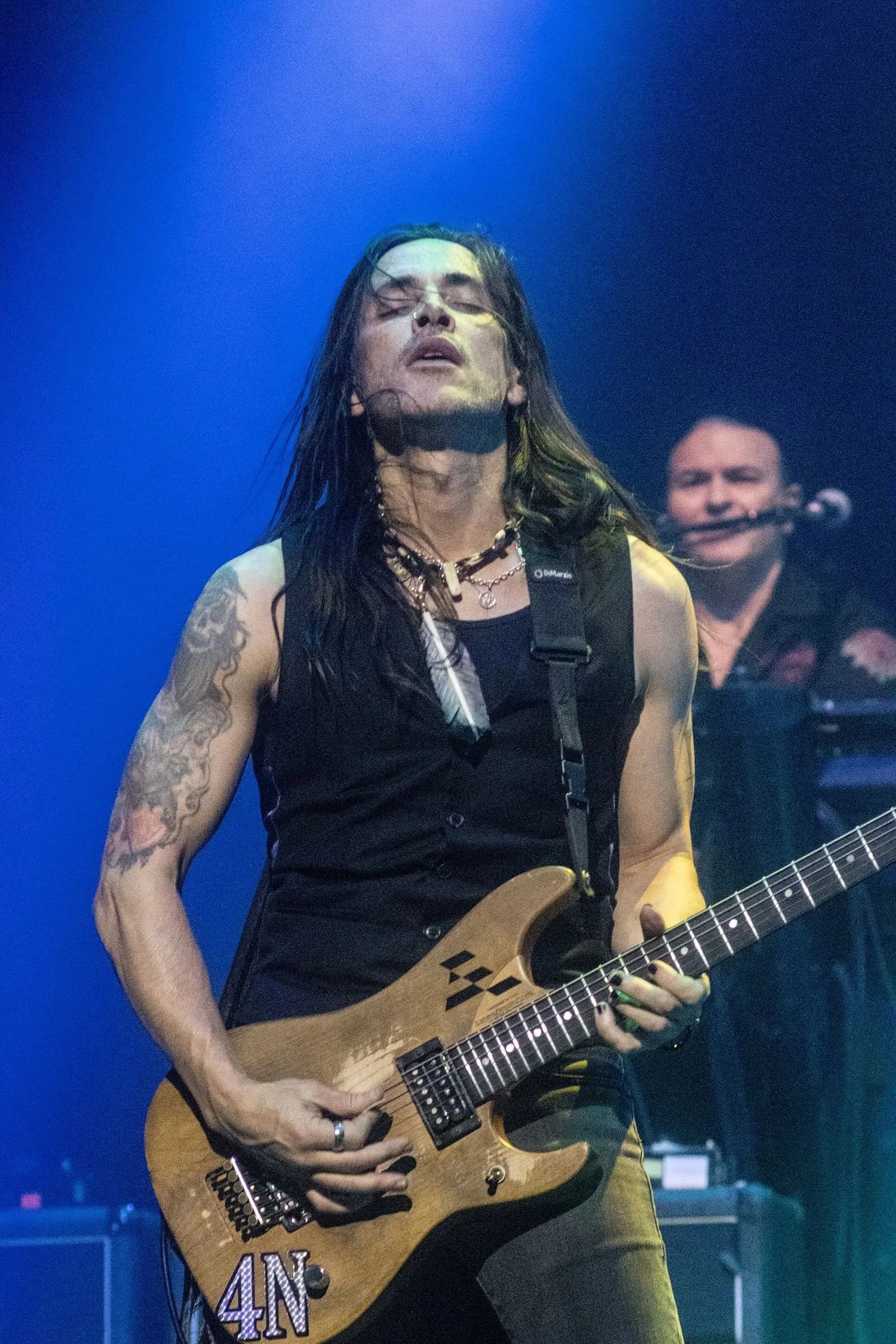 Nuno Bettencourt photo
