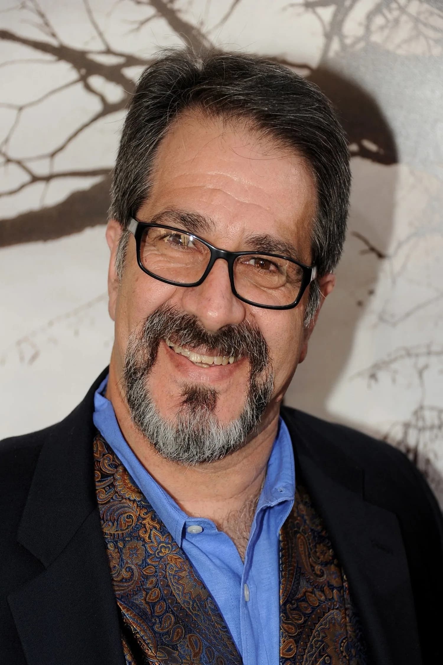 Tony DeRosa-Grund 사진
