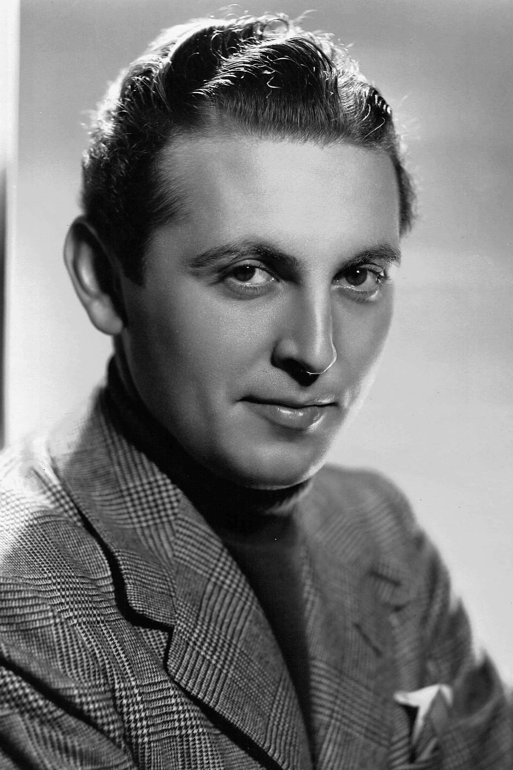 Allan Jones fotoğrafı