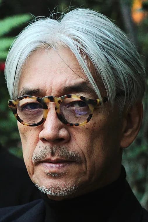 Ryuiçi Sakamoto fotoğrafı