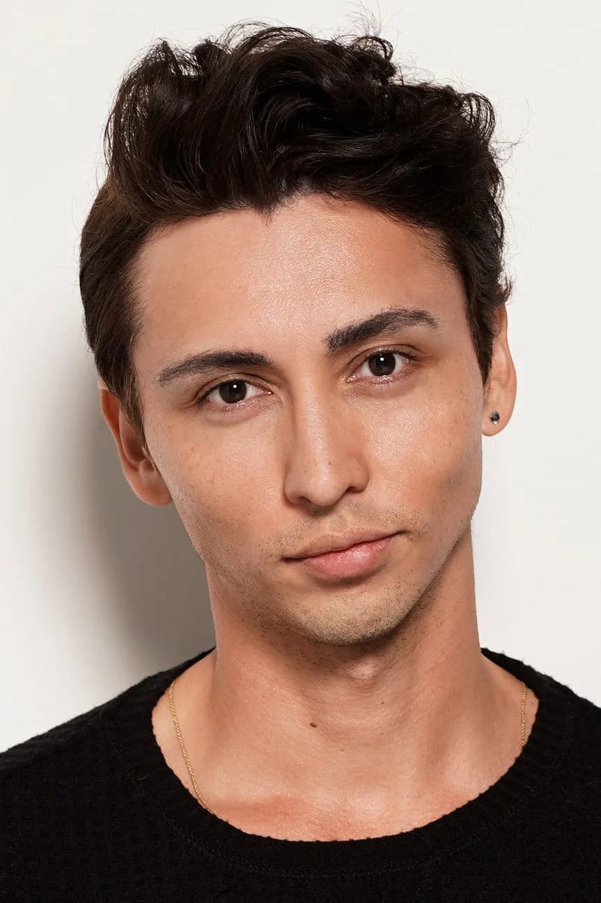 Julian Cihi photo