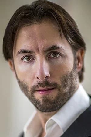 Victor Atelevich 사진