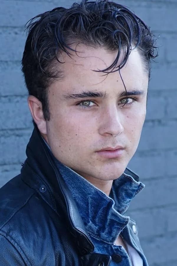 Gattlin Griffith photo