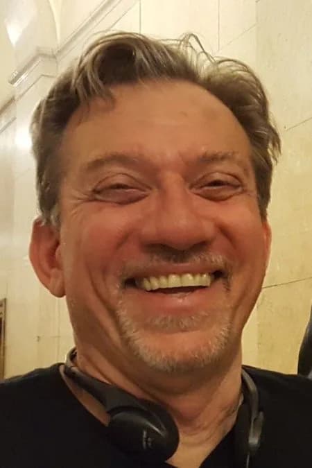 Christopher Misiano 사진