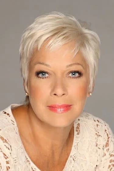 Denise Welch photo