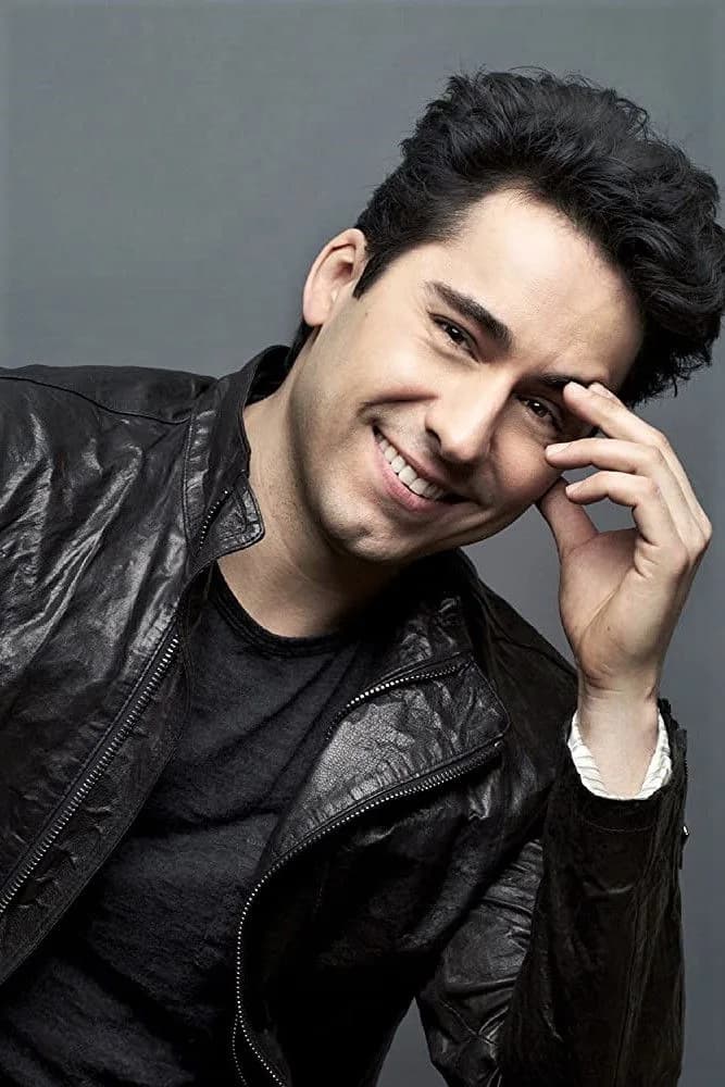 Foto di John Lloyd Young