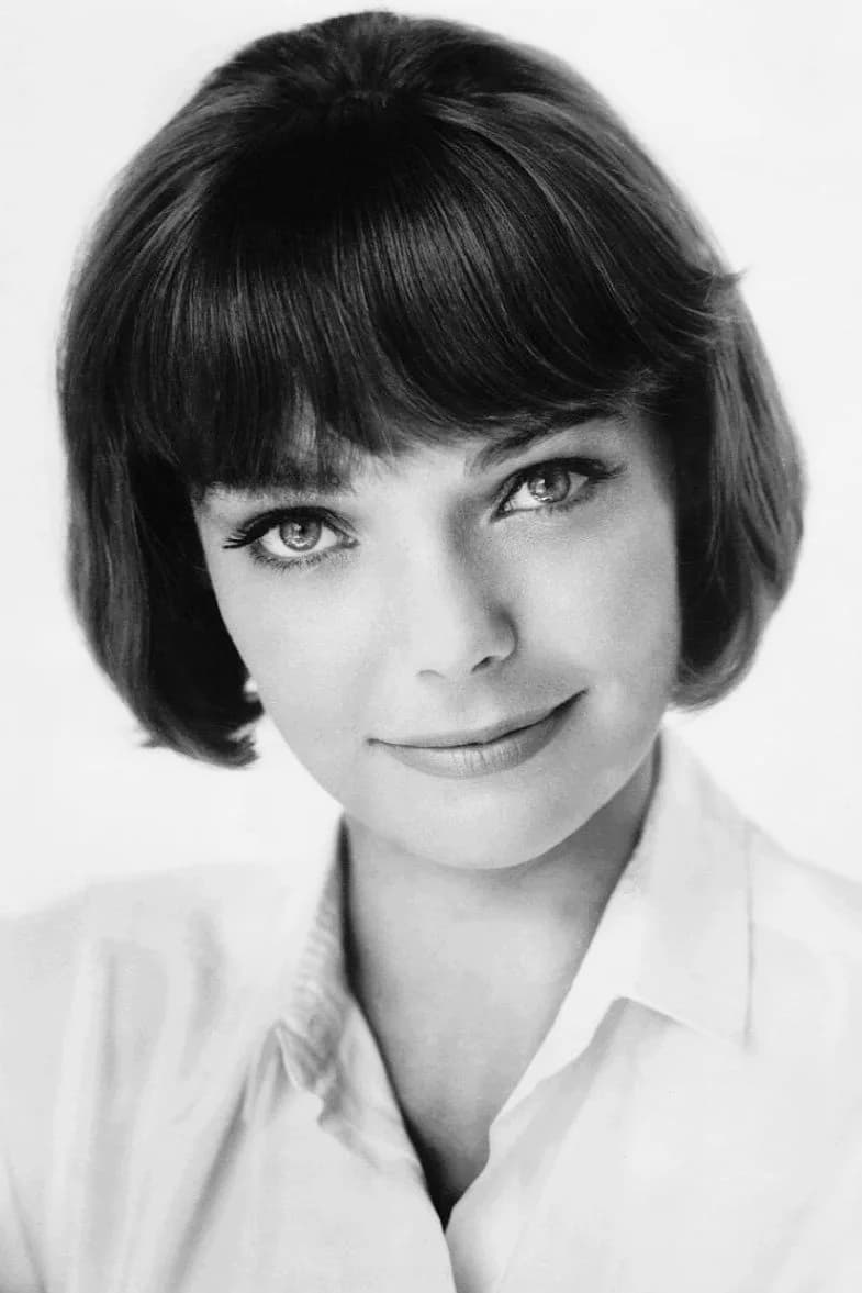 Judy Lewis photo