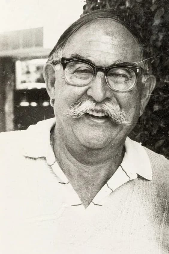 Jay Ward 사진