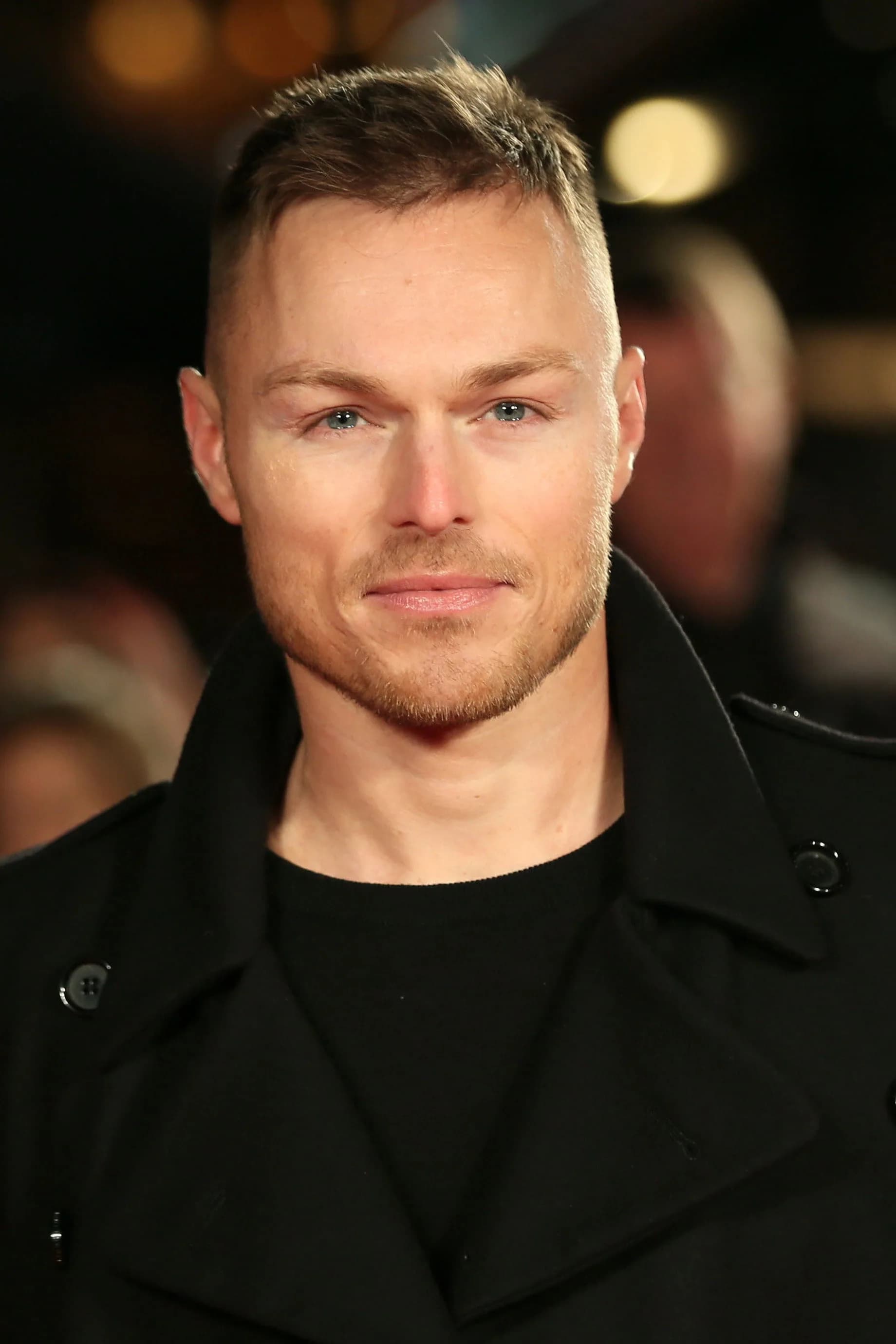 Andrew Hayden-Smith 사진
