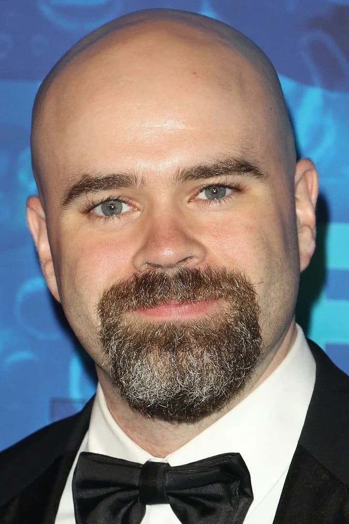Bryan Cogman की तस्वीर