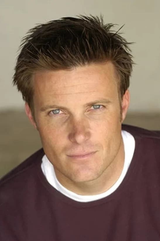 Shane Conrad fotoğrafı