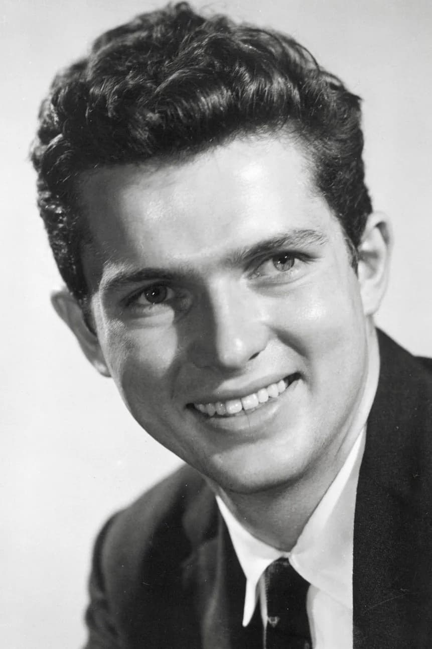 Geoffrey Horne photo