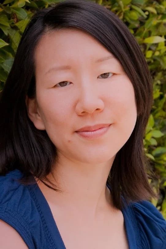 صورة Julia Cho