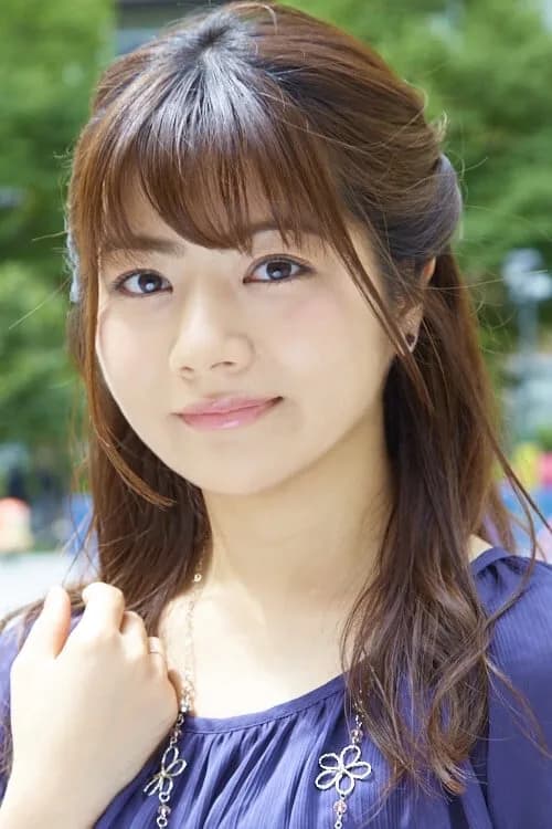 Satomi Akesaka की तस्वीर