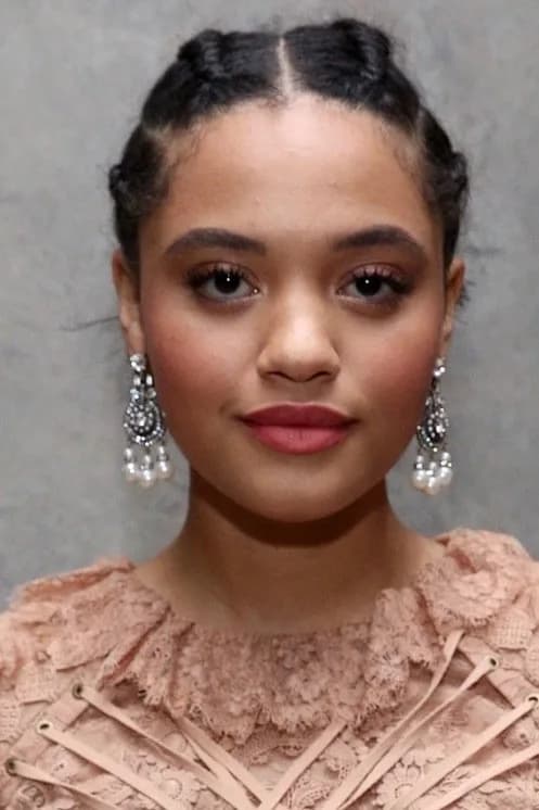 Kiersey Clemons fotoğrafı