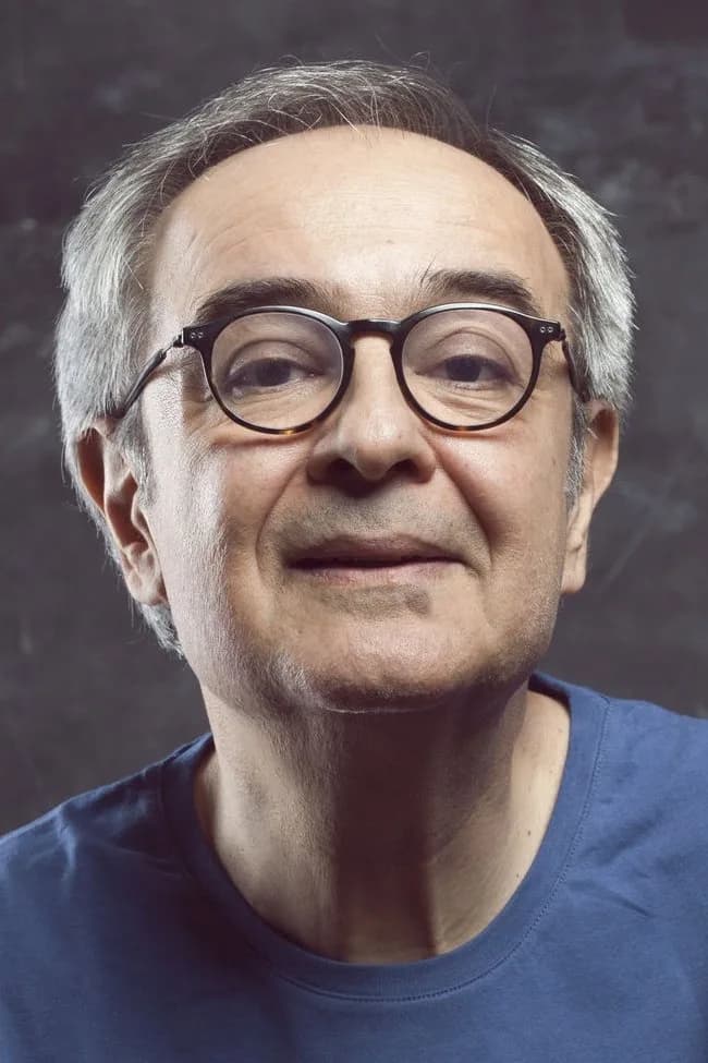 Şerif Erol fotoğrafı