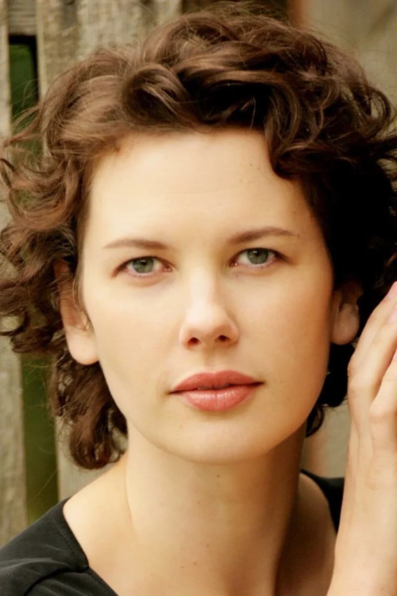 Tiffany Lyndall-Knight photo