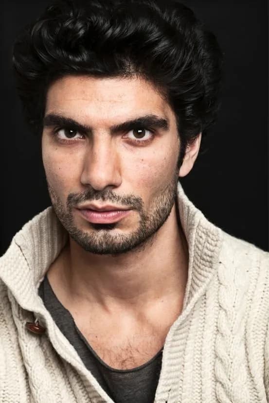 Akin Gazi photo