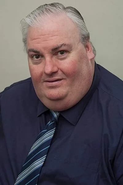 Simon Fisher-Becker photo