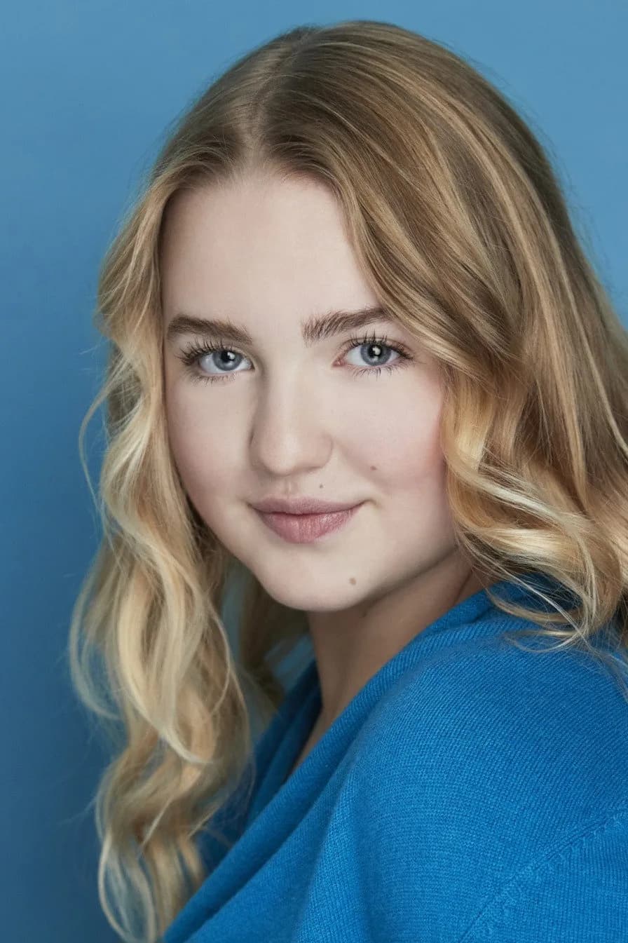 Ava Telek photo