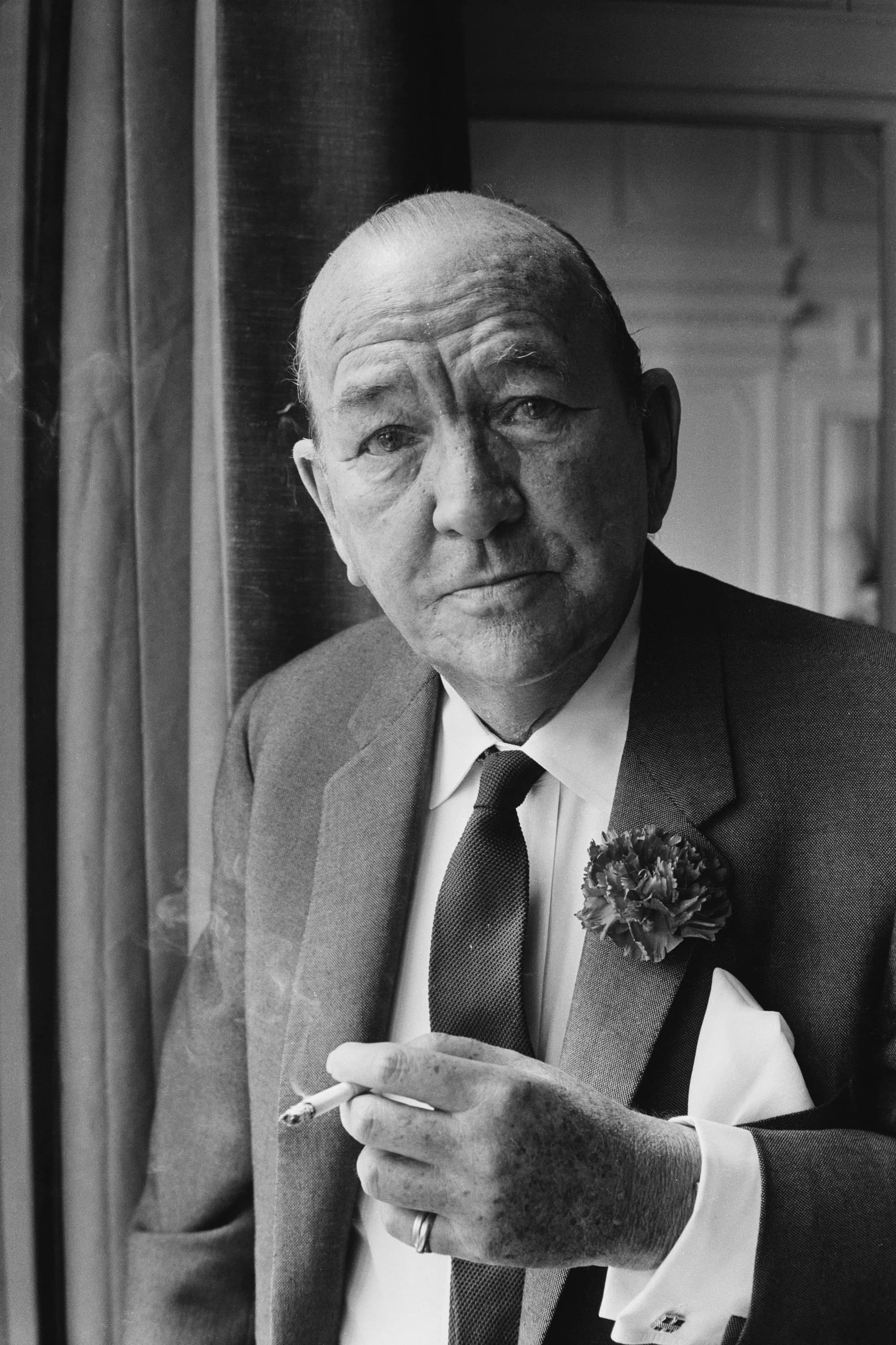 Noël Coward photo