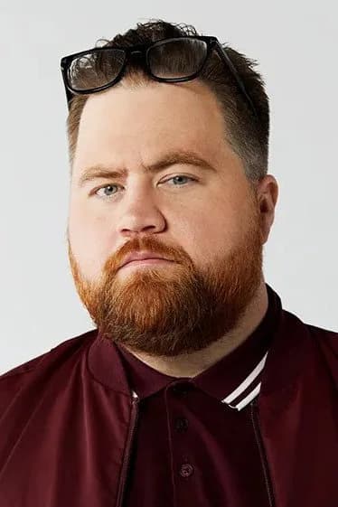 Paul Walter Hauser 사진
