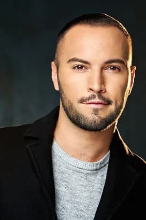 Adrian Anchondo photo