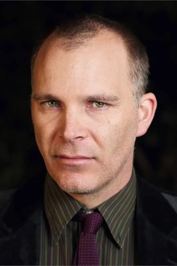 Matthew J. Saville fotoğrafı