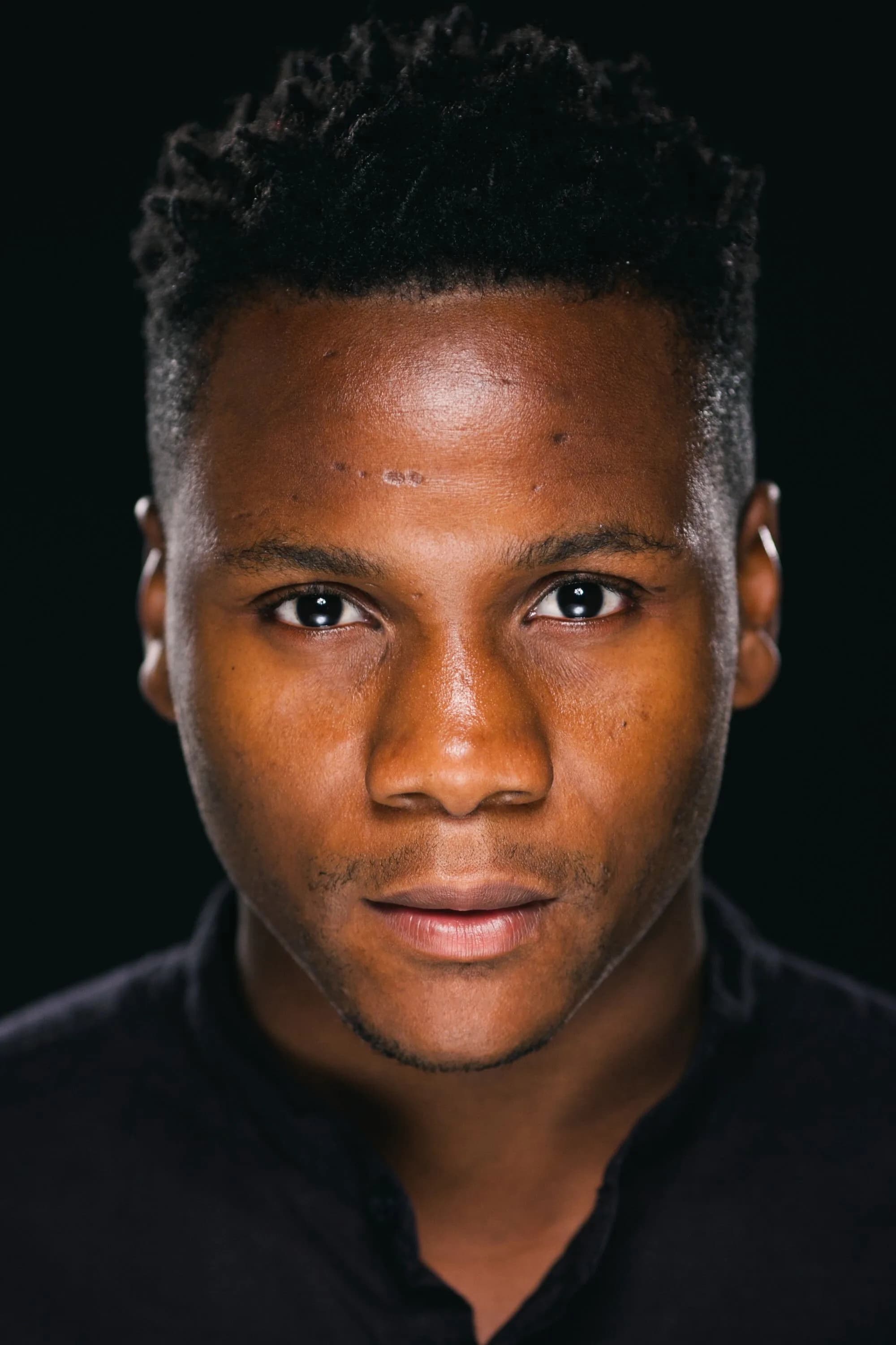 Foto von Tobi Bakare