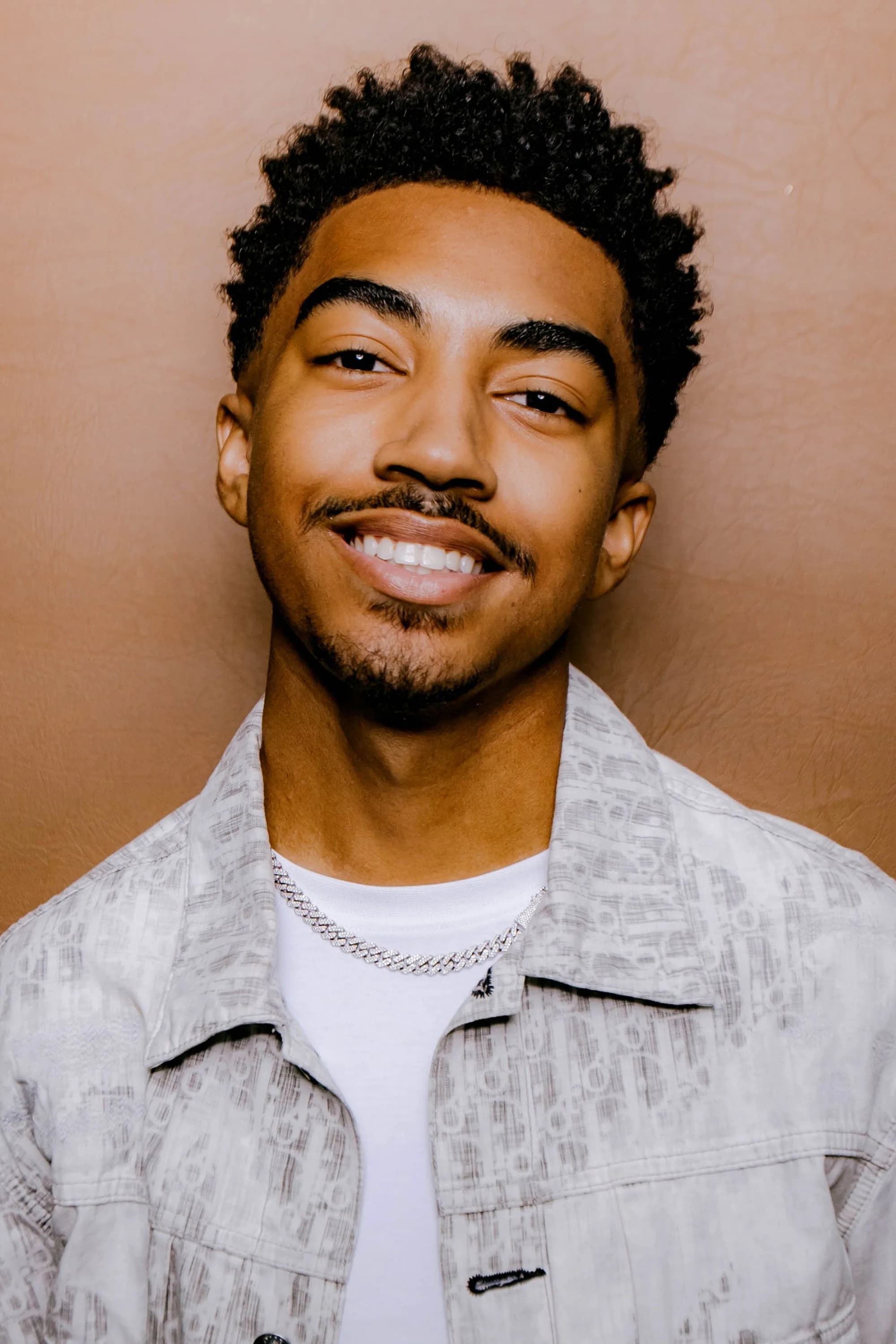 Miles Brown photo
