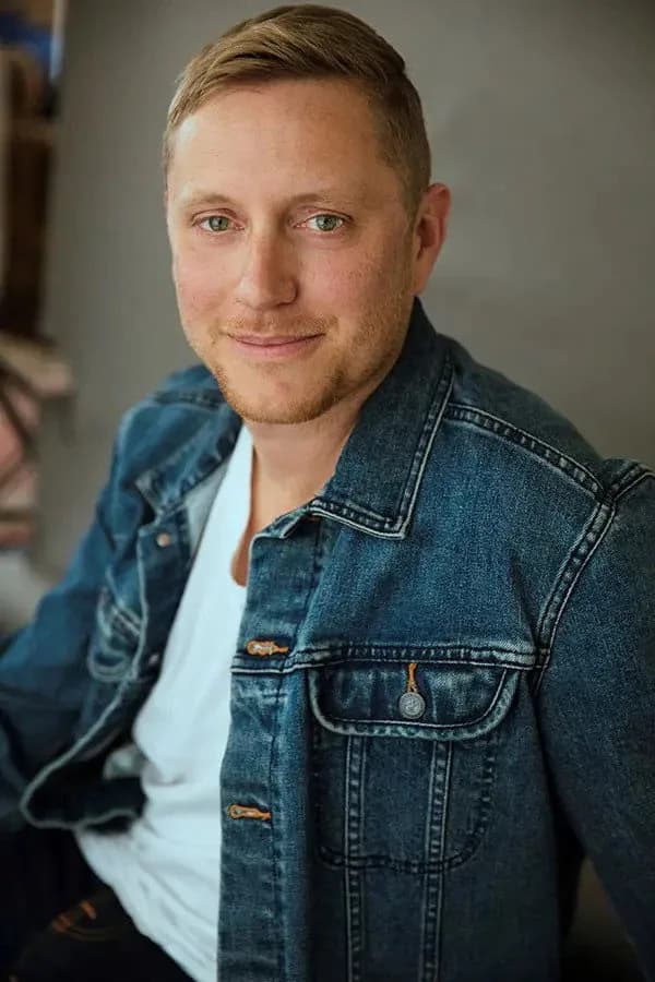Tom Eagles photo