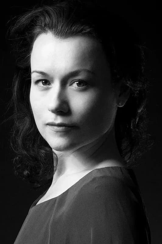 Laura Jennings photo