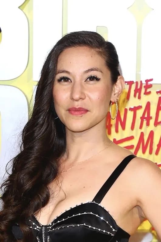 Christina Hodson fotoğrafı