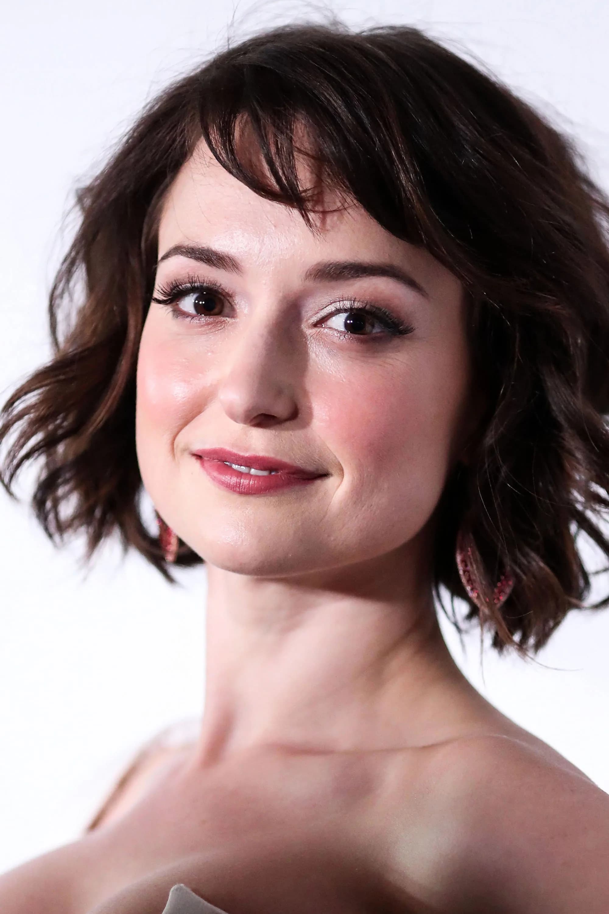 Milana Vayntrub fotoğrafı