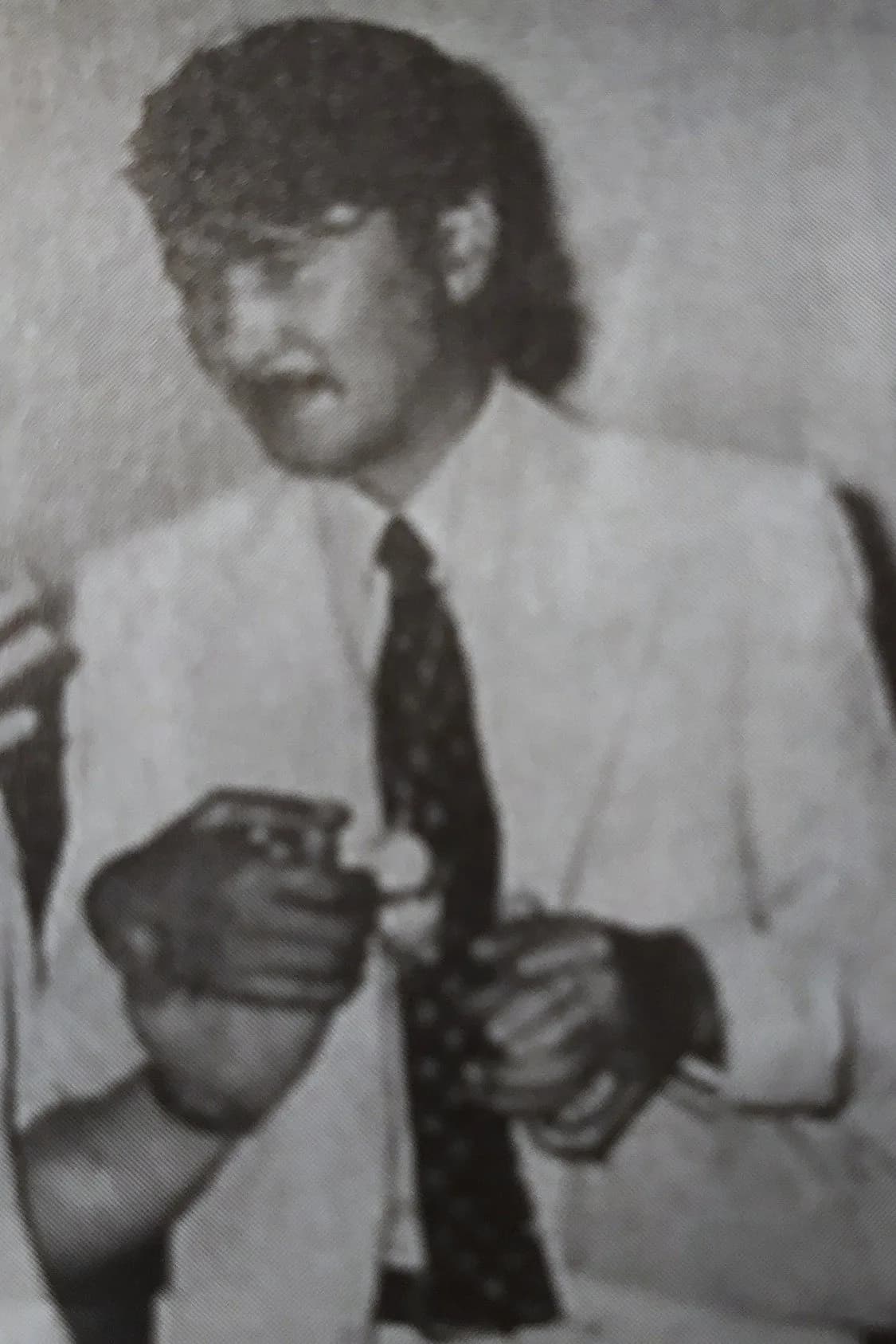 Toshitsugu Suzuki photo