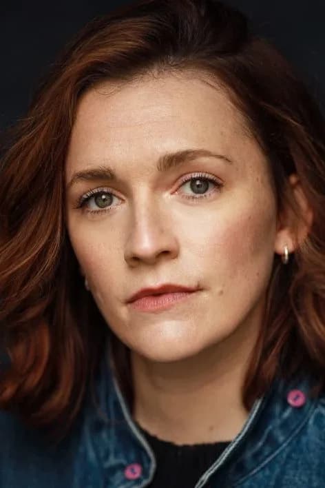 Charlotte Ritchie की तस्वीर