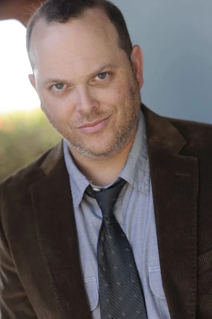 Adam Paul 사진
