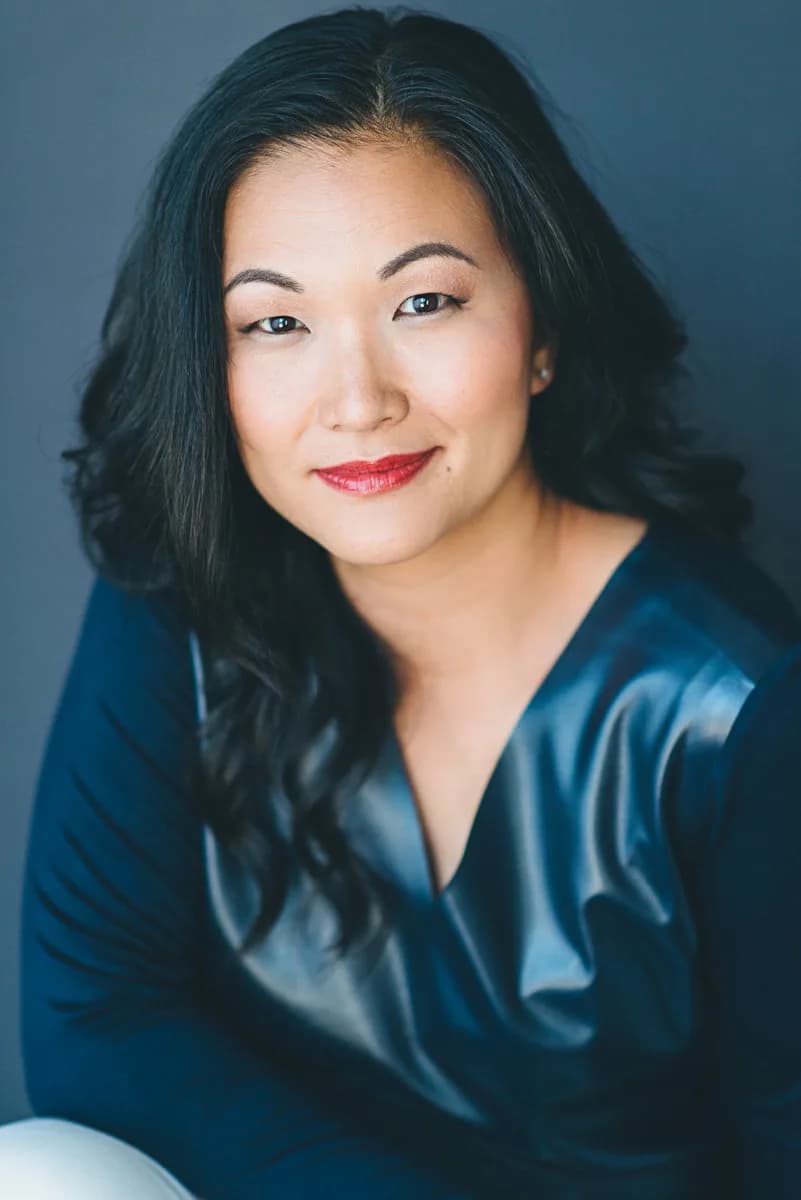 Christina Song 사진