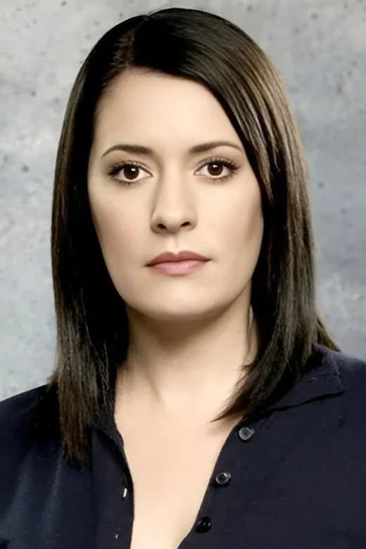 Foto di Paget Brewster