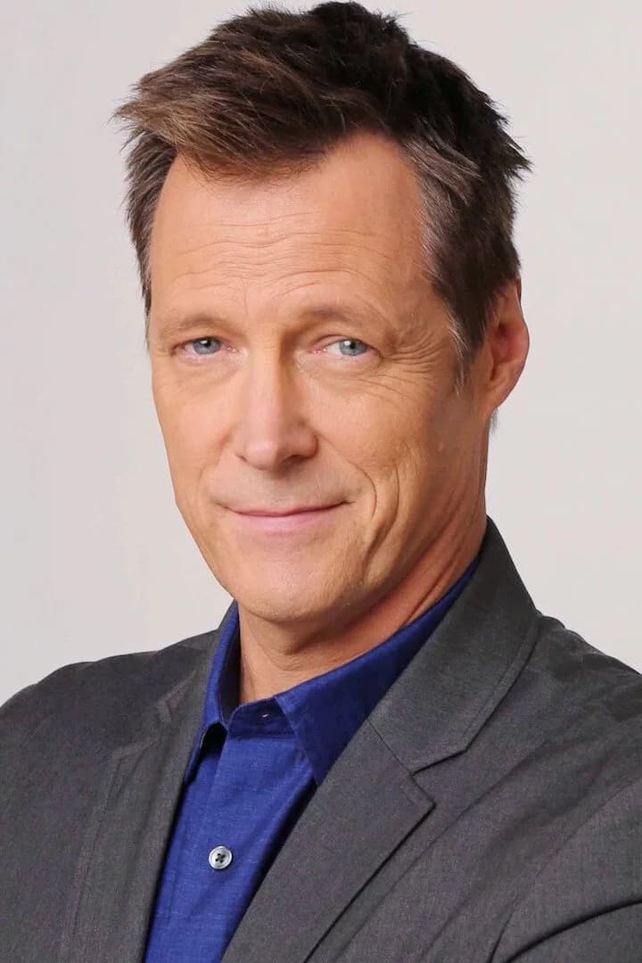Matthew Ashford fotoğrafı