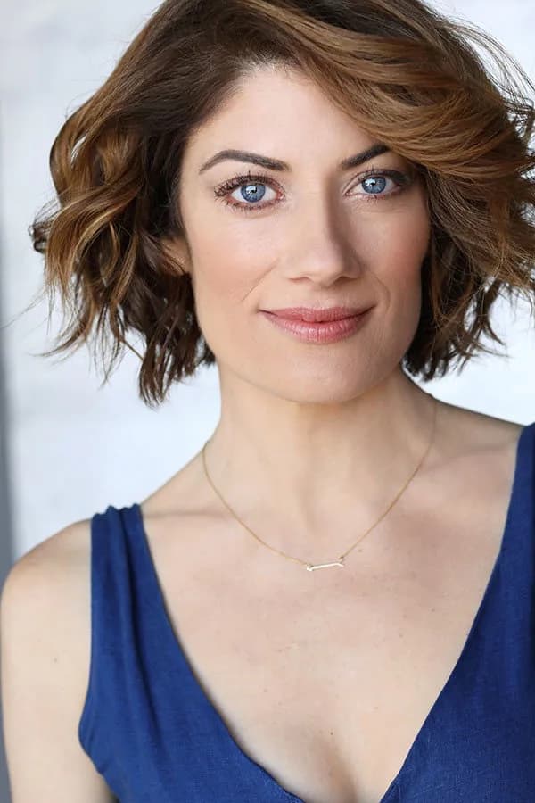 Cate Cohen photo